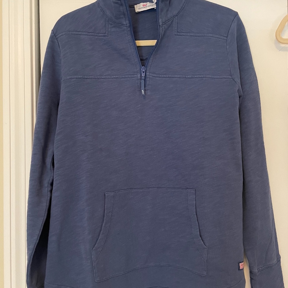 Vineyard Vines Ladies Sweatshirt - New with Tags - Price reduced!